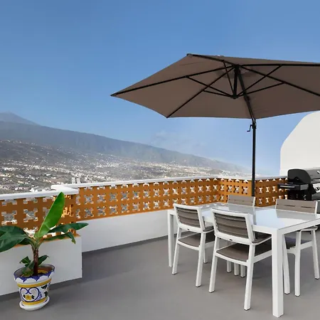 Elegant, Comfortable Penthouse With Scenic Views * 라오로타바