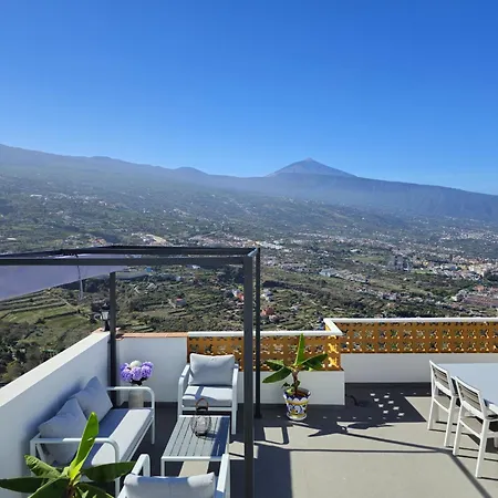 아파트 Elegant, Comfortable Penthouse With Scenic Views 라오로타바