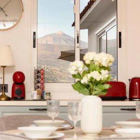 Elegant, Comfortable Penthouse With Scenic Views Appartamento *
